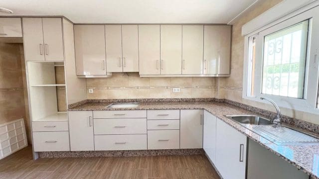 3 slaapkamer Villa te koop in Macisvenda met zwembad - € 280.000 (Ref: 9371531)