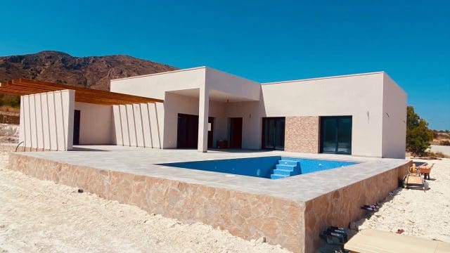 3 soveværelse Villa til salg i Macisvenda, Abanilla med swimmingpool garage - € 359.500 (Ref: 9388653)