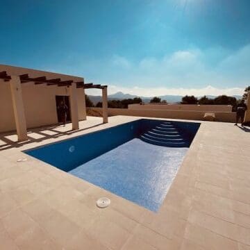 3 slaapkamer Villa te koop in Macisvenda met zwembad garage - € 284.950 (Ref: 9389855)