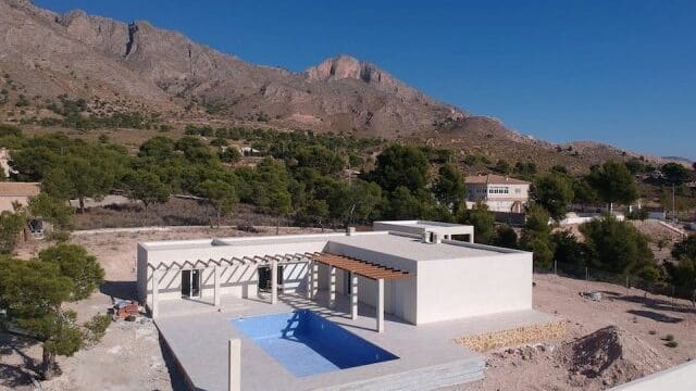 3 soveværelse Villa til salg i Macisvenda, Abanilla med swimmingpool garage - € 284.950 (Ref: 9389855)