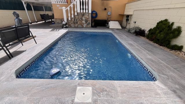 3 slaapkamer Villa te koop in Ciudad Quesada met zwembad garage - € 279.000 (Ref: 9444011)