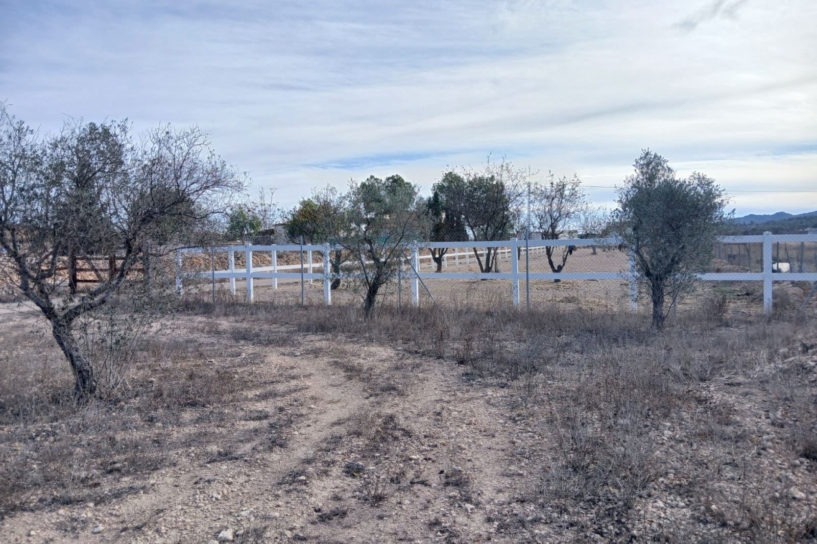 3 soverom Finca/Herregård til salgs i Monovar / Monover med svømmebasseng garasje - € 200 000 (Ref: 9444530)