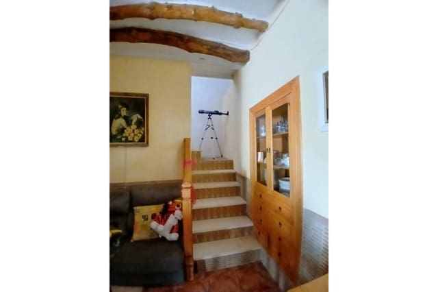 Finca/Casa Rural de 6 habitaciones en Caudete en venta con garaje - 199.000 € (Ref: 9487961)