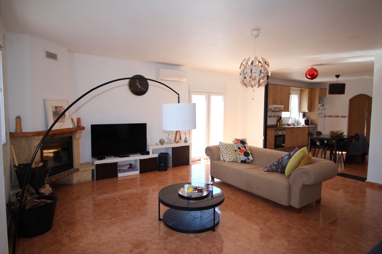 3 bedroom Villa for sale in Fortuna with pool garage - € 299,500 (Ref: 9487962)