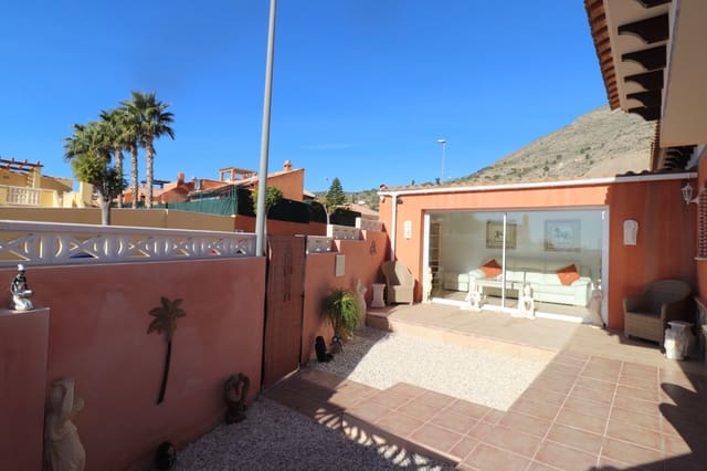 2 soveværelse Villa til salg i Fortuna med swimmingpool - € 174.500 (Ref: 9511290)