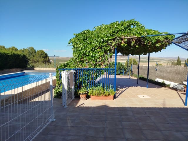 3 bedroom Finca/Country House for sale in Yecla with pool garage - € 199,995 (Ref: 9532314)