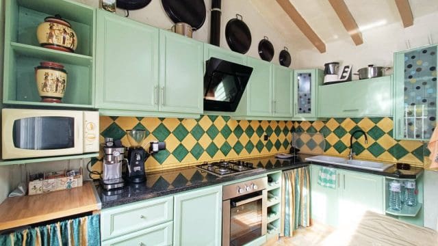 3 quarto Casa em Banda para venda em Barinas com garagem - 150 000 € (Ref: 9581223)