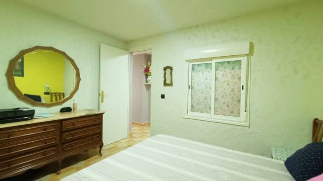 3 quarto Casa em Banda para venda em Barinas com garagem - 150 000 € (Ref: 9581223)