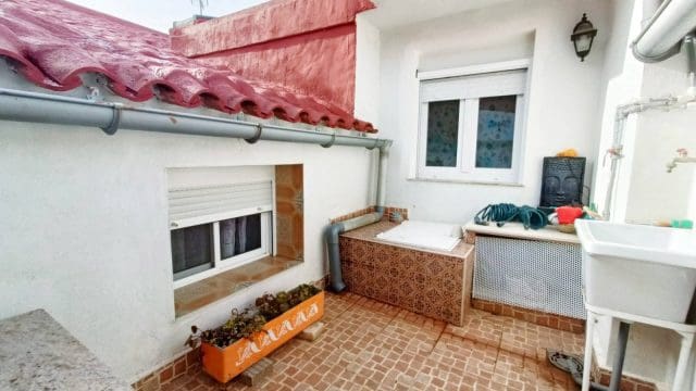 3 quarto Casa em Banda para venda em Barinas com garagem - 150 000 € (Ref: 9581223)