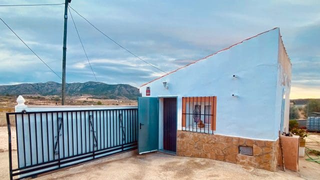 9 Zimmer Villa zu verkaufen in Abanilla mit Garage - 269.950 € (Ref: 9581249)