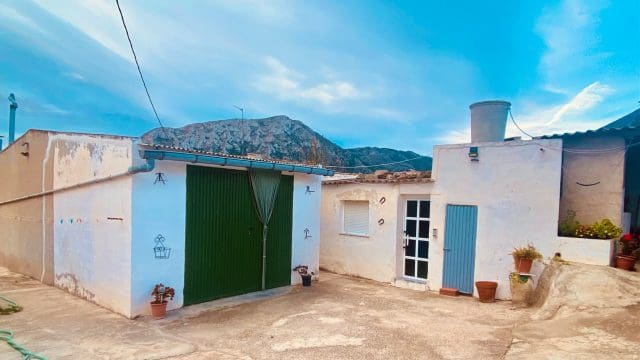 9 Zimmer Villa zu verkaufen in Abanilla mit Garage - 269.950 € (Ref: 9581249)