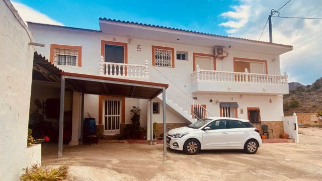 9 sovrum Villa till salu i Abanilla med garage - 269 950 € (Ref: 9581249)