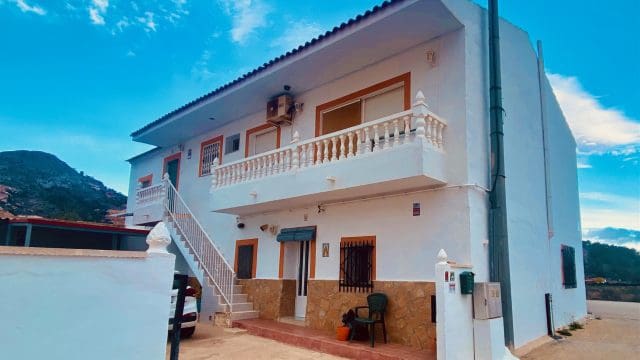 9 Zimmer Villa zu verkaufen in Abanilla mit Garage - 269.950 € (Ref: 9581249)