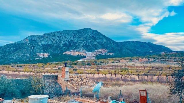 9 Zimmer Villa zu verkaufen in Abanilla mit Garage - 269.950 € (Ref: 9581249)