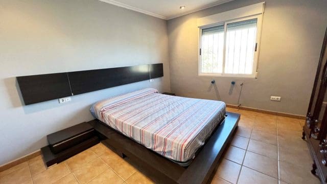 4 sypialnia Willa na sprzedaż w Hondon de los Frailes z garażem - 245 000 € (Ref: 9581345)