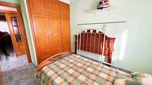 4 sypialnia Willa na sprzedaż w La Romana z basenem garażem - 320 000 € (Ref: 9581348)