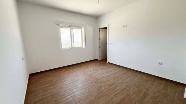 3 Zimmer Villa zu verkaufen in Macisvenda mit Garage - 280.000 € (Ref: 9581378)