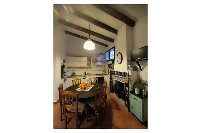 5 bedroom Finca/Country House for sale in Fortuna with pool garage - € 245,000 (Ref: 9729767)