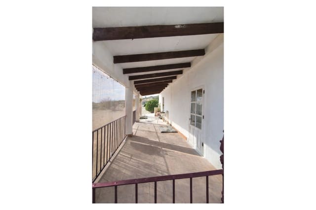 5 bedroom Finca/Country House for sale in Fortuna with pool garage - € 245,000 (Ref: 9729767)