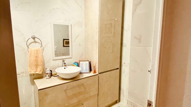 5 bedroom Finca/Country House for sale in El Canton with pool garage - € 475,000 (Ref: 9729768)