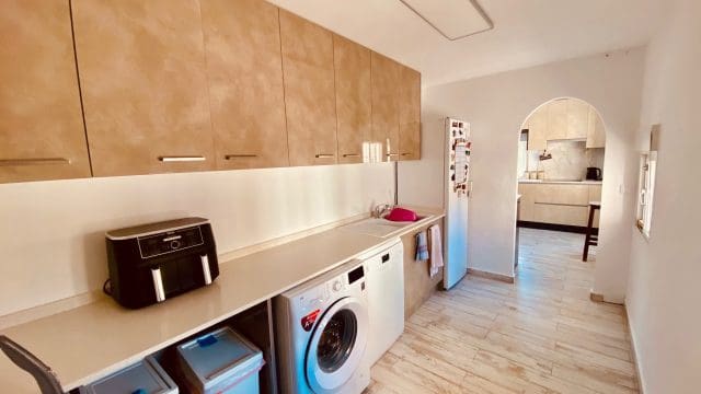 5 bedroom Finca/Country House for sale in El Canton with pool garage - € 475,000 (Ref: 9729768)