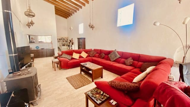 5 bedroom Finca/Country House for sale in El Canton with pool garage - € 475,000 (Ref: 9729768)