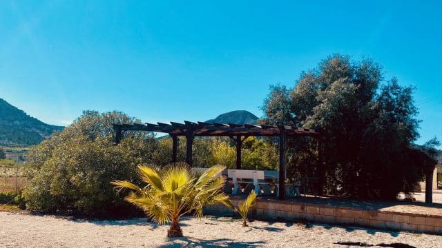 5 bedroom Finca/Country House for sale in El Canton with pool garage - € 475,000 (Ref: 9729768)