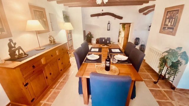 Finka/Dom wiejski na sprzedaż w La Romana z basenem garażem - 575 000 € (Ref: 9729769)