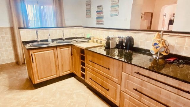 Finka/Dom wiejski na sprzedaż w La Romana z basenem garażem - 575 000 € (Ref: 9729769)