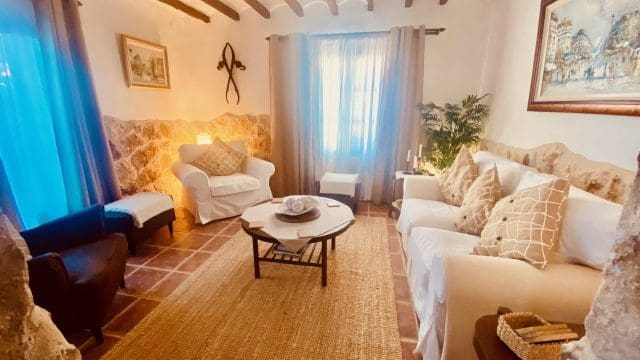 Finka/Dom wiejski na sprzedaż w La Romana z basenem garażem - 575 000 € (Ref: 9729769)