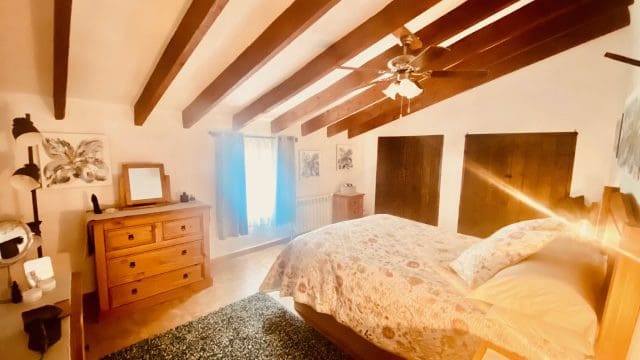 Finka/Dom wiejski na sprzedaż w La Romana z basenem garażem - 575 000 € (Ref: 9729769)
