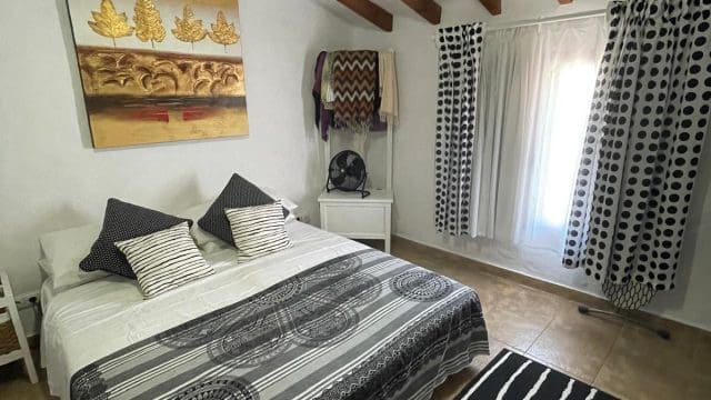 Finka/Dom wiejski na sprzedaż w La Romana z basenem garażem - 575 000 € (Ref: 9729769)