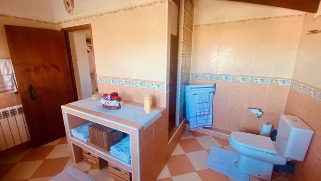 Finka/Dom wiejski na sprzedaż w La Romana z basenem garażem - 575 000 € (Ref: 9729769)