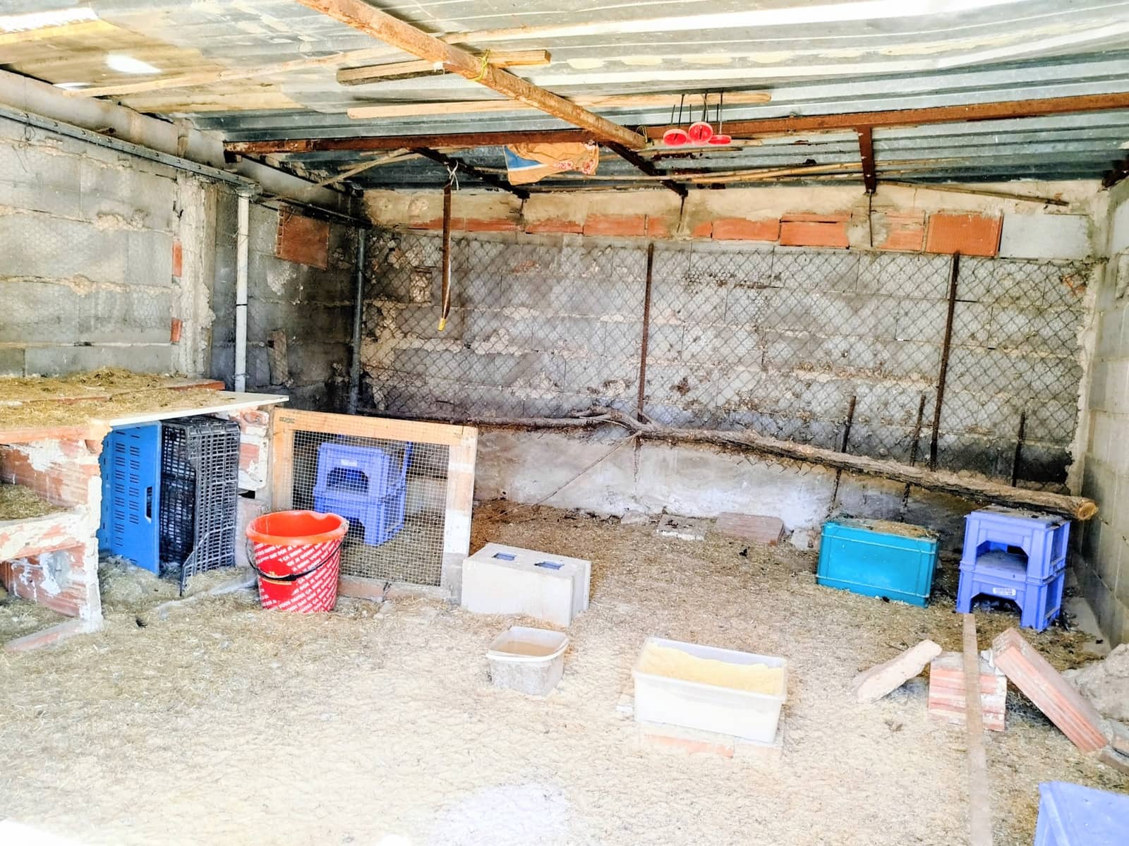 Finca/Casa Rural en Caudete en venta con piscina garaje - 169.995 € (Ref: 9740264)