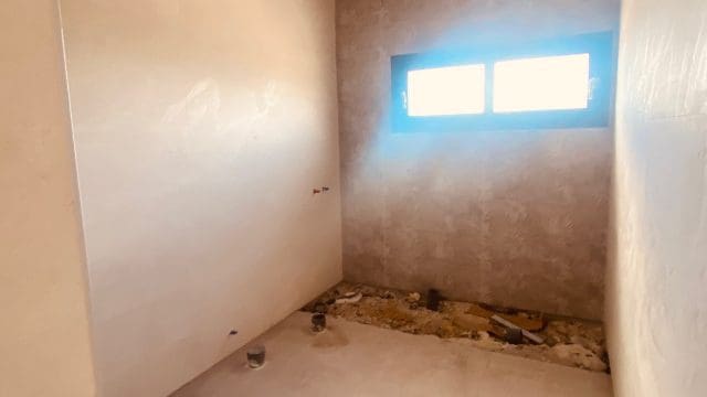 3 makuuhuone Huvila myytävänä paikassa Macisvenda mukana uima-altaan 
autotalli - 449 500 € (Ref: 9802911)