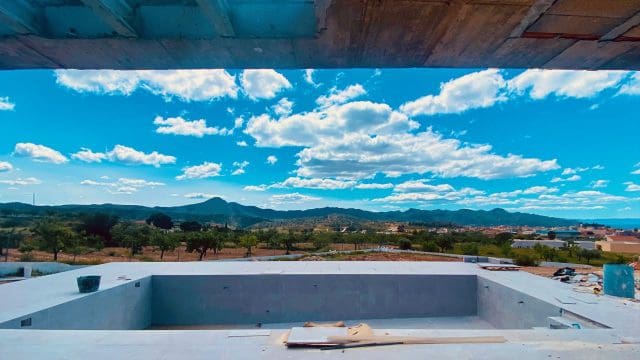 3 makuuhuone Huvila myytävänä paikassa Macisvenda mukana uima-altaan 
autotalli - 449 500 € (Ref: 9802911)