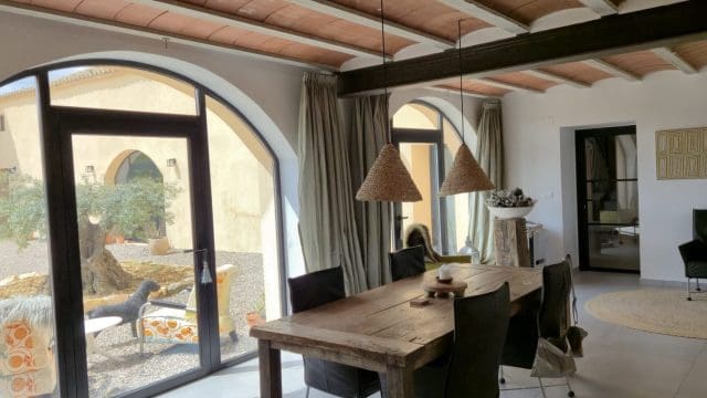 5 bedroom Finca/Country House for sale in Almansa with pool - € 799,000 (Ref: 9838612)