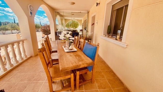 4 bedroom Villa for sale in Macisvenda with pool garage - € 479,000 (Ref: 9838616)