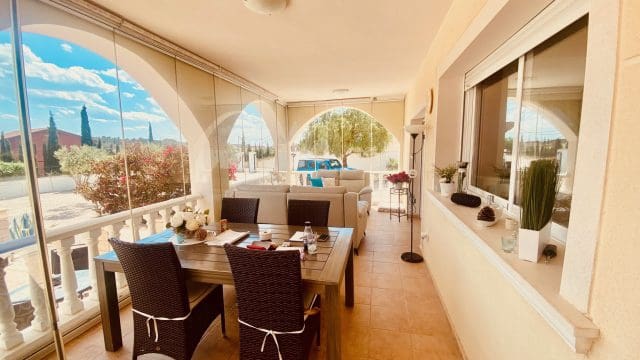 4 bedroom Villa for sale in Macisvenda with pool garage - € 479,000 (Ref: 9838616)