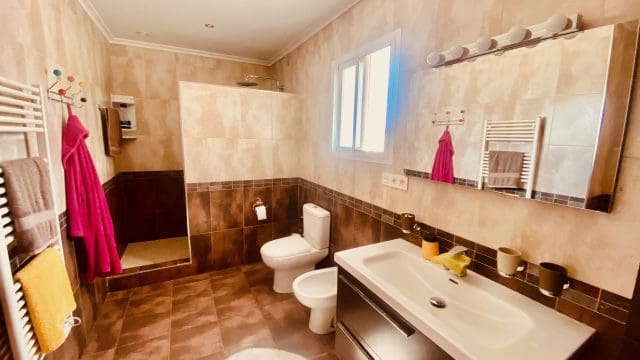 4 bedroom Villa for sale in Macisvenda with pool garage - € 479,000 (Ref: 9838616)
