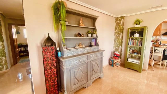 4 soveværelse Villa til salg i Macisvenda med swimmingpool garage - € 475.000 (Ref: 9838713)