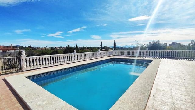 3 bedroom Villa for sale in Fortuna with pool - € 296,500 (Ref: 9839745)