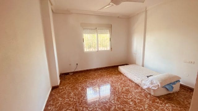 3 bedroom Villa for sale in Fortuna with pool - € 296,500 (Ref: 9839745)