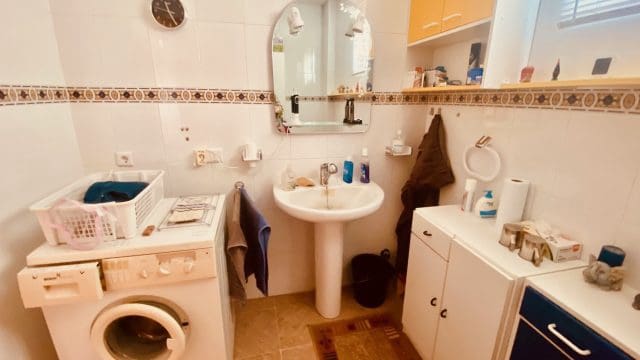 2 bedroom Villa for sale in Fortuna with garage - € 159,950 (Ref: 9839749)