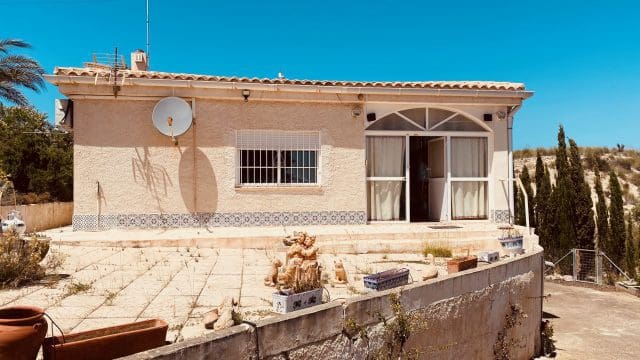 2 bedroom Villa for sale in Fortuna with garage - € 159,950 (Ref: 9839749)