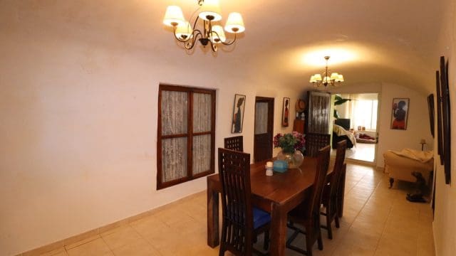 5 bedroom Finca/Country House for sale in Hondon de las Nieves with pool - € 399,500 (Ref: 9839770)