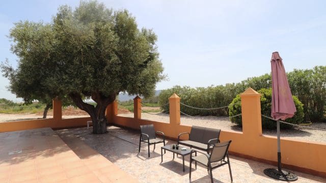 5 bedroom Finca/Country House for sale in Hondon de las Nieves with pool - € 399,500 (Ref: 9839770)