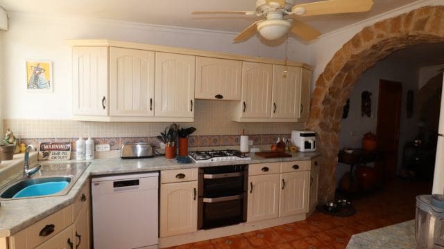 5 bedroom Finca/Country House for sale in Hondon de las Nieves with pool - € 399,500 (Ref: 9839770)