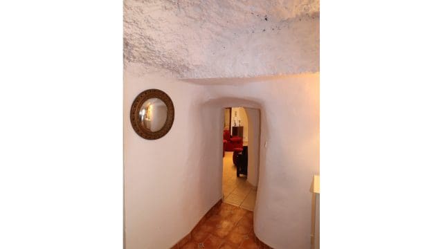 5 bedroom Finca/Country House for sale in Hondon de las Nieves with pool - € 399,500 (Ref: 9839770)