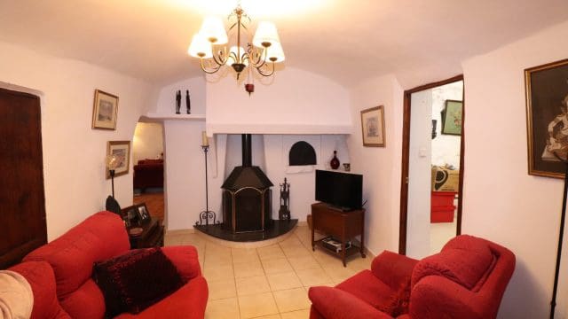 5 bedroom Finca/Country House for sale in Hondon de las Nieves with pool - € 399,500 (Ref: 9839770)